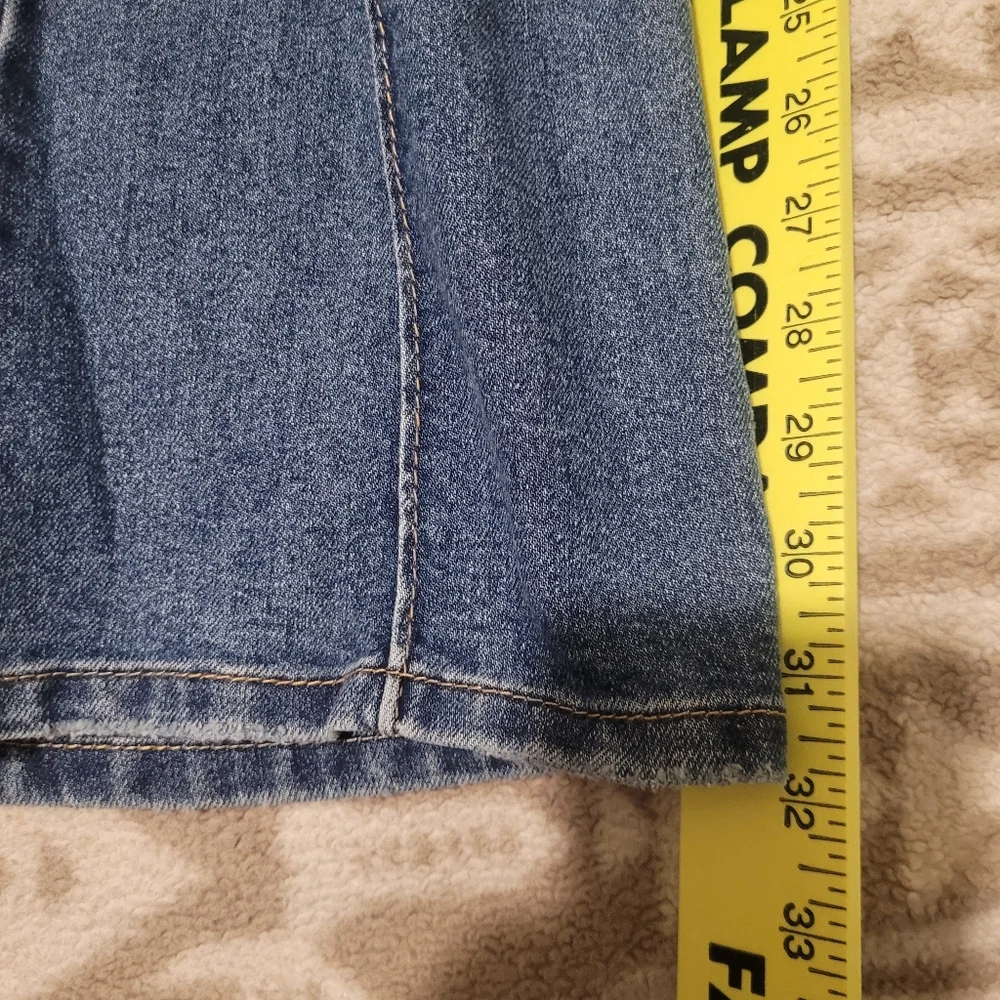 No Boundaries Blue Mid-Rise Bootcut Jeans with Front Seams - Picture 8 of 8